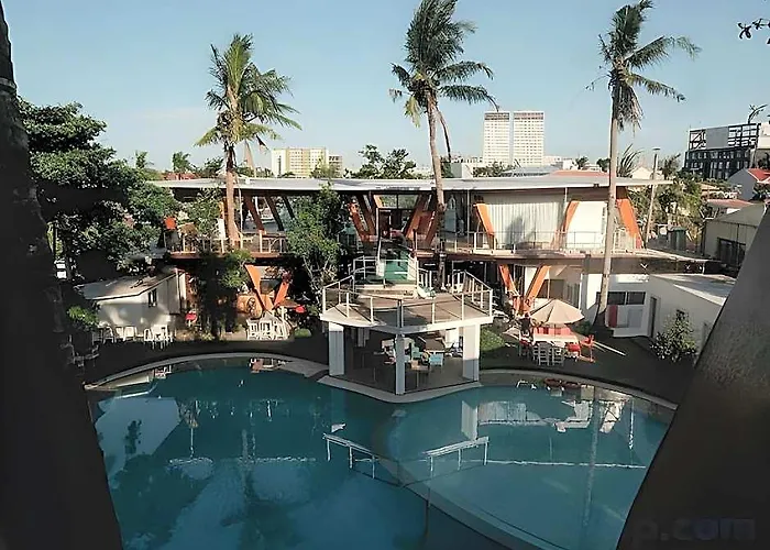 Asmara Urban And Lifestyle Village 5*